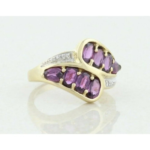 10k Yellow Gold Purple Sapphire and Diamond Accents Ring Size 6 1/4 - Picture 1 of 9